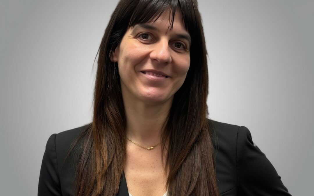 Portrait image of Ana Knight